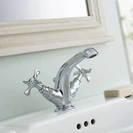 Mira Virtue Monobloc Basin Mixer + Pop-up Waste - 2.1820.001 2 Mira Virtue Monobloc Basin Mixer + Pop-up Waste - 2.1820.001 - Image 2