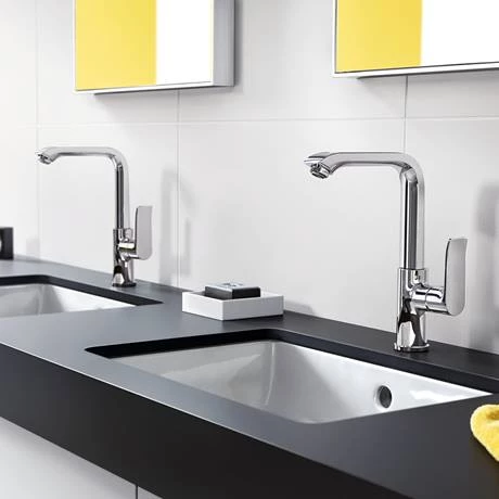 Hansgrohe Metris Single Lever Basin Mixer 230 with Swivel Spout and Pop-up Waste - 31087000 3 Hansgrohe Metris Single Lever Basin Mixer 230 with Swivel Spout and Pop-up Waste - 31087000 - Image 3