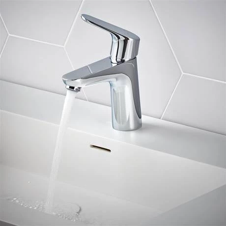 Hansgrohe Focus Single Lever Basin Mixer 100 without Waste - 31517000 2 Hansgrohe Focus Single Lever Basin Mixer 100 without Waste - 31517000 - Image 2