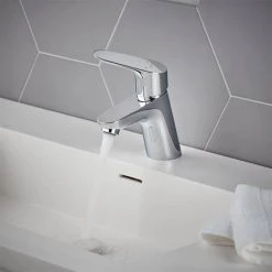 Hansgrohe Focus Single Lever Basin Mixer 70 without Waste - 31733000 -Basin Taps Shop 31733000.ai1 460