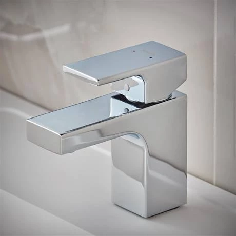 Hansgrohe Vernis Shape Single Lever Basin Mixer 70 without Waste - Chrome - 71567000 3 Hansgrohe Vernis Shape Single Lever Basin Mixer 70 without Waste - Chrome - 71567000 - Image 3