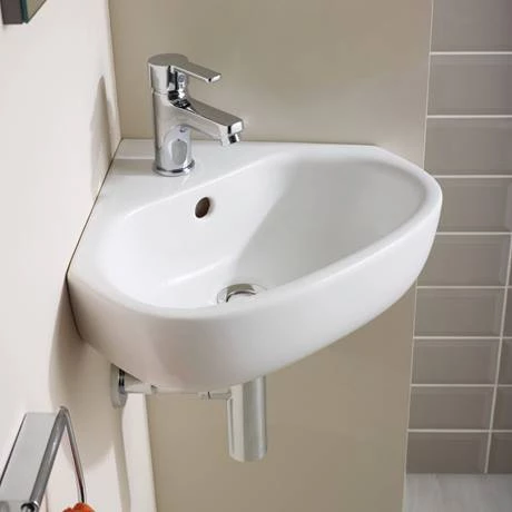 Ideal Standard Calista Single Lever Basin Mixer with Pop-up Waste - B1148AA 4 Ideal Standard Calista Single Lever Basin Mixer with Pop-up Waste - B1148AA - Image 4