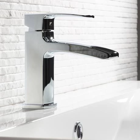 Roper Rhodes Sync Basin Mixer with Clicker Waste - T201102 2 Roper Rhodes Sync Basin Mixer with Clicker Waste - T201102 - Image 2