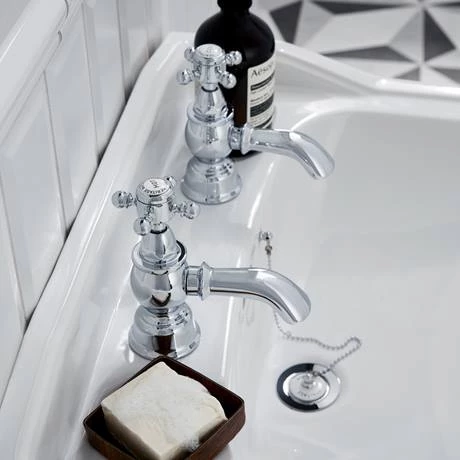 Heritage - Hartlebury Basin Pillar Taps - Chrome - THRC00 2 Heritage - Hartlebury Basin Pillar Taps - Chrome - THRC00 - Image 2
