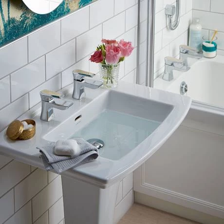 Heritage Lymington Lace Gold Basin Pillar Taps - TLYCG00 3 Heritage Lymington Lace Gold Basin Pillar Taps - TLYCG00 - Image 3