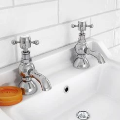 Chatsworth 1928 Traditional 3 Inch Spout Crosshead Pillar Basin Taps -Basin Taps Shop TRAD009D detail1 460