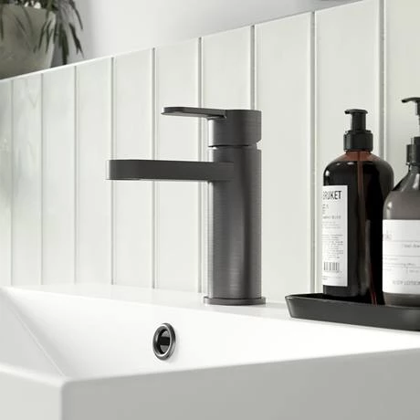 Venice Giro Gunmetal Grey Mono Basin Mixer with Push Button Waste 2 Venice Giro Gunmetal Grey Mono Basin Mixer with Push Button Waste - Image 2