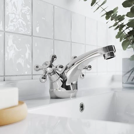 Victoria Traditional Mono Basin Mixer Tap 2 Victoria Traditional Mono Basin Mixer Tap - Image 2